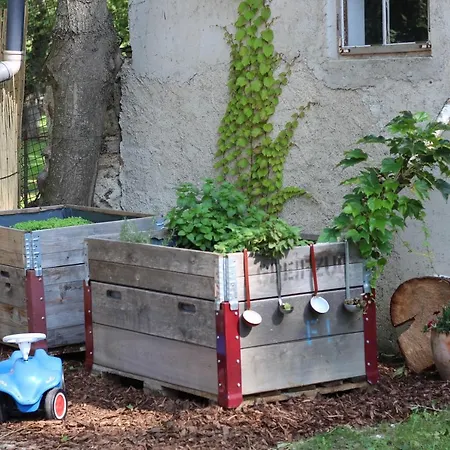 Ferienhaeuschen Gruber * Loosdorf (Melk)